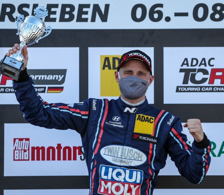 ADAC TCR Germany Antti Buri gewinnt Titel im Hyundai i30 N TCR